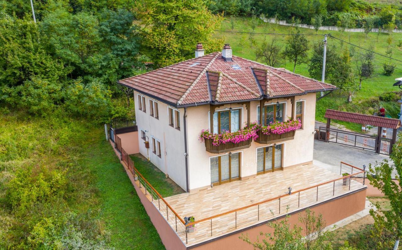 The View Apartment Visoko Luaran gambar