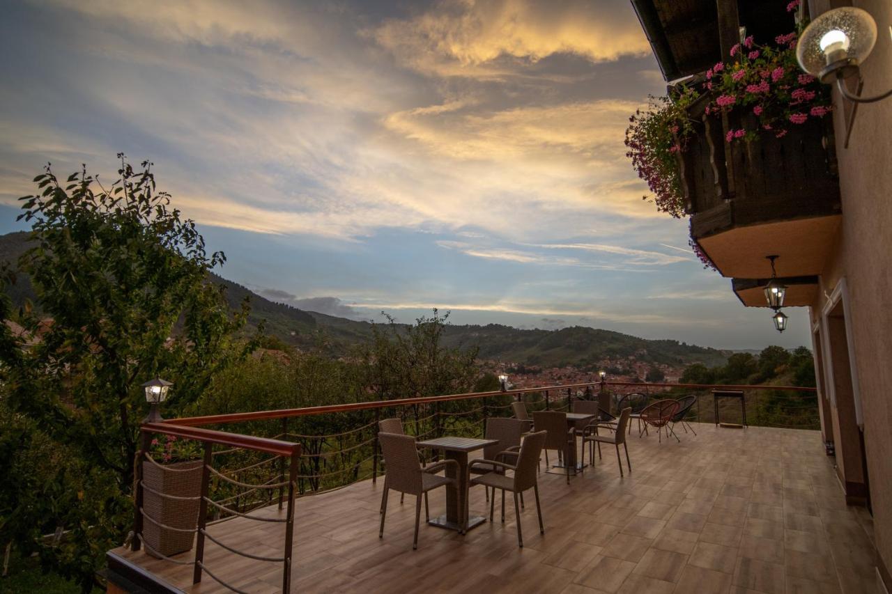 The View Apartment Visoko Luaran gambar