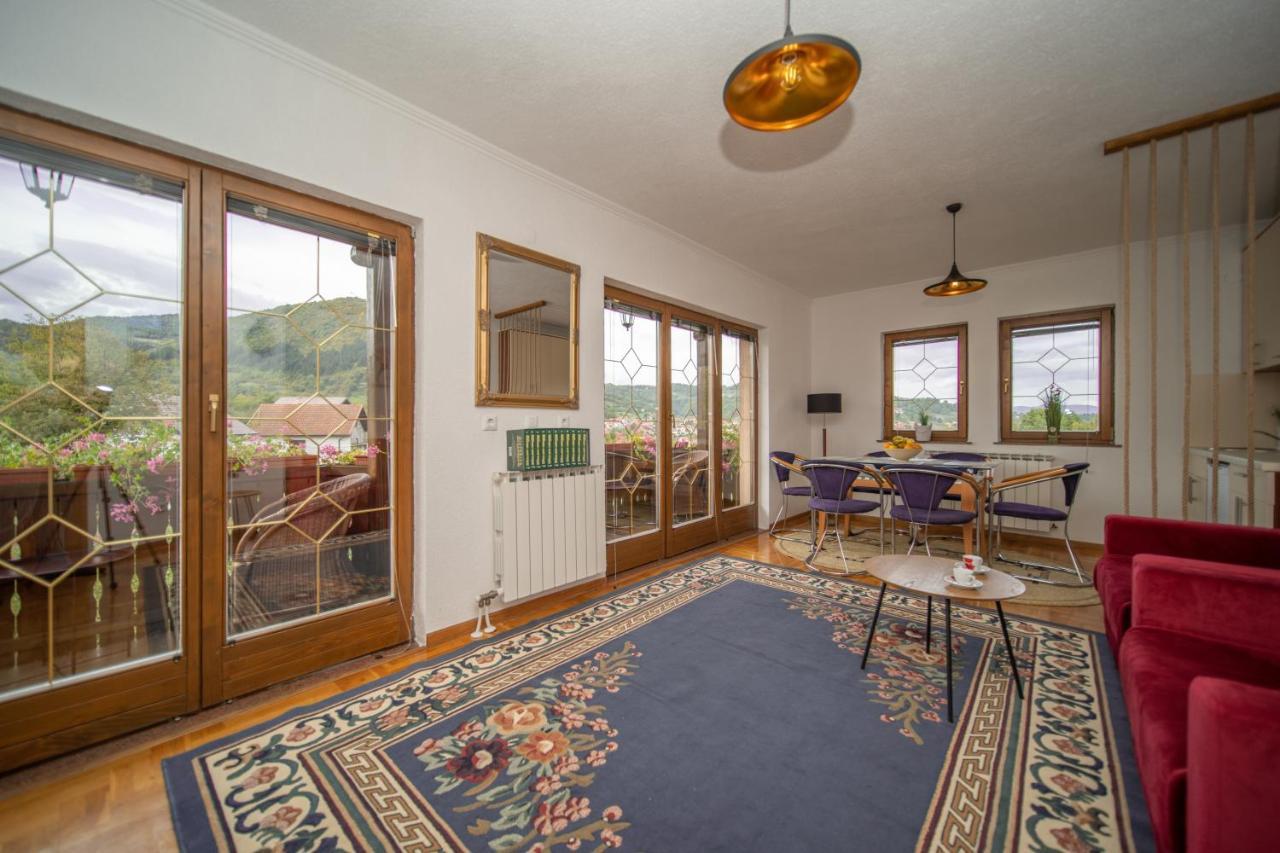 The View Apartment Visoko Luaran gambar