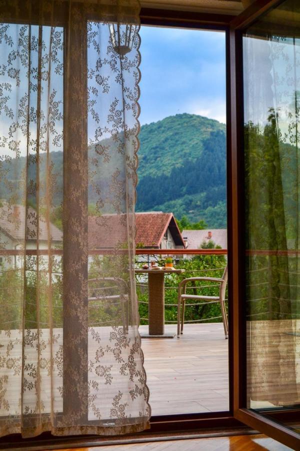 The View Apartment Visoko Luaran gambar
